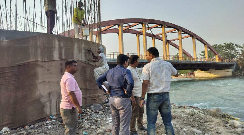 अर्ध कुंभ-2027 की तैयारियों में तेजी, अपर मेलाधिकारी ने निर्माण कार्यों का किया निरीक्षण