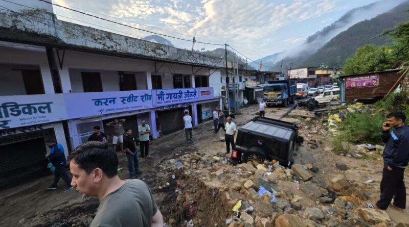 नारायणबगड़ आपदा: जनप्रतिनिधियों ने किया प्रभावित क्षेत्रों का दौरा
