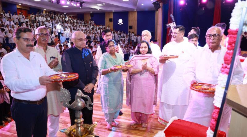 टीएमयू में भक्ति और आध्यात्म का अनुपम संगम