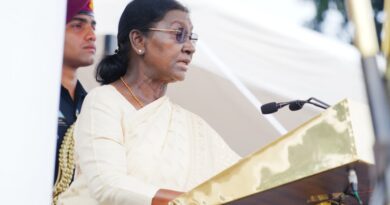 आईएमए की पासिंग आउट परेड: 9 महिला कैडेटों समेत 481 जांबाज़ अधिकारी बने थल सेना का हिस्सा आईएमए की पासिंग आउट परेड: 9 महिला कैडेटों समेत 481 जांबाज़ अधिकारी बने थल सेना का हिस्सा