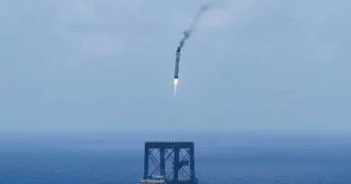 A Picture-Perfect Landing Shows China’s Ambitions to Narrow the Space Race