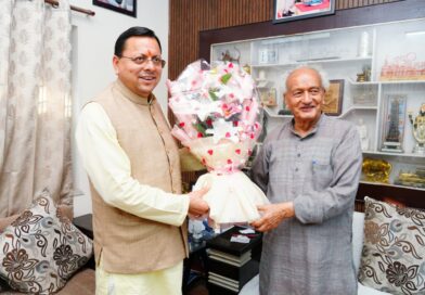 मुख्यमंत्री धामी ने की कोश्यारी से भेंट मुख्यमंत्री धामी ने की कोश्यारी से भेंट