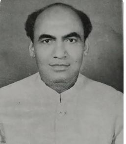 मनख्यों की जिन्दा मूर्ति त्वैन किलै नि पछांणि