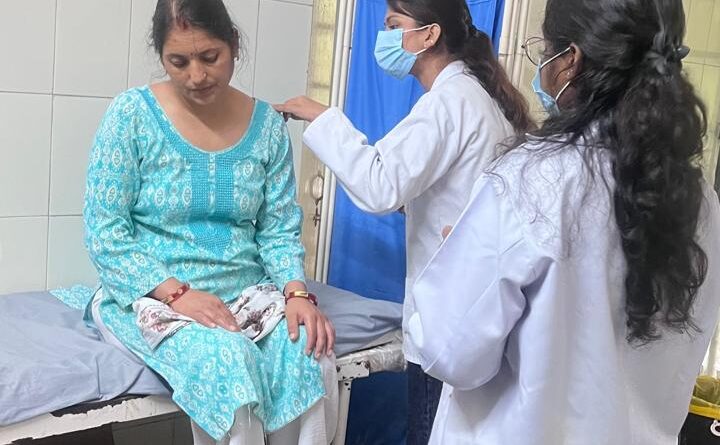 लगूर के हमले में सहायक अध्यापिका घायल, ग्रामीणों में दहशत