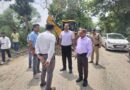 अर्ध कुंभ मेला-2027: मंडलायुक्त ने निर्माण कार्यों का किया स्थलीय निरीक्षण