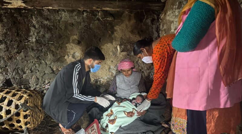 गोठिंडा प्रसव प्रकरण: सरकारी विज्ञप्ति पर उठे सवाल, विभागीय दावे और प्रत्यक्षदर्शियों के बयान में विरोधाभास