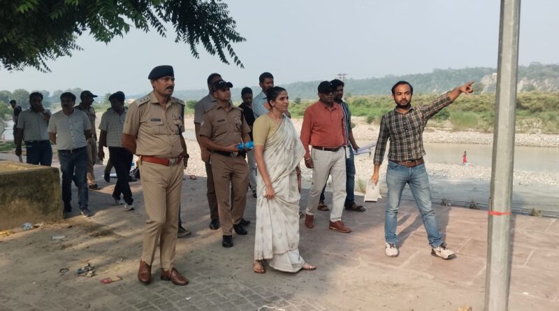 कुम्भ-2027: मेलाधिकारी ने हर की पैड़ी एवं रोड़ीबेलवाला क्षेत्र के पुनर्विकास परियोजनाओं का किया निरीक्षण