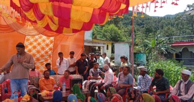 पूर्व कैबिनेट मंत्री राजेंद्र भंडारी ने पोखरी क्षेत्र की ग्राम सभाओं का किया भ्रमण, सुनीं जनसमस्याएं