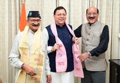 टिहरी मेडिकल कॉलेज पर सियासी खींचतान के बीच एक मंच पर आए उनियाल और किशोर टिहरी मेडिकल कॉलेज पर सियासी खींचतान के बीच एक मंच पर आए उनियाल और किशोर
