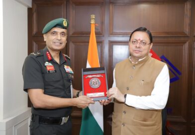 मुख्यमंत्री धामी से महानिदेशक एनसीसी ने की शिष्टाचार भेंट मुख्यमंत्री धामी से महानिदेशक एनसीसी ने की शिष्टाचार भेंट