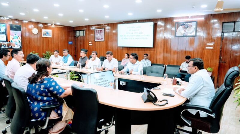 बारिश के बाद युद्धस्तर पर बिछाई जाएगी पाइप्ड नेचुरल गैस पाइपलाइन
