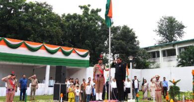 स्वतंत्रता दिवस पर मुख्य सचिव ने सुशासन, विकसित उत्तराखण्ड और हिमालय संरक्षण का लिया संकल्प