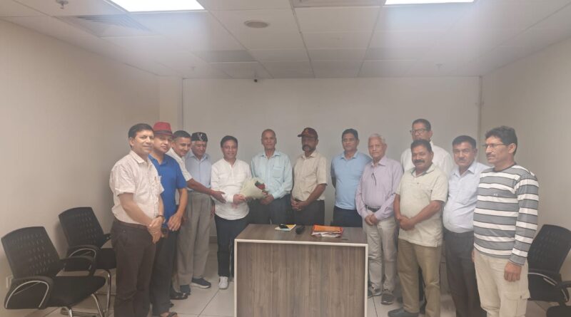 रिखणीखाल विकास समिति आर्थिक रूप से कमजोर मरीजों की मदद करेगी, मिनी स्टेडियम के लिए भी होगी पहल