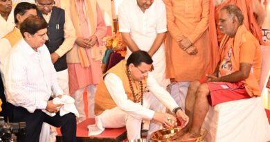 हरिद्वार में कांवड़ियों का स्वागत, स्वास्थ्य शिविर का उद्घाटन