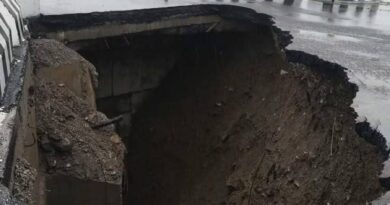 नंदा की चौकी पुल की एप्रोच रोड धंसने पर कांग्रेस ने उठाए निर्माण गुणवत्ता और टेंडर प्रक्रिया पर सवाल