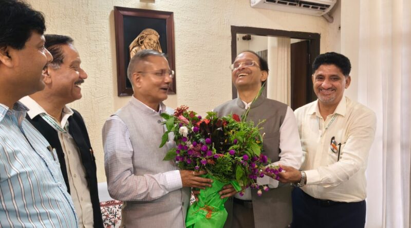 गढ़वाल और भरसार विश्वविद्यालयों के कुलपति मिले, अकादमिक सहयोग पर चर्चा
