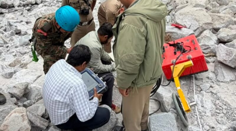तमक नाले में लापता हवलदार पंकज की तलाश में युद्धस्तर पर सर्च अभियान