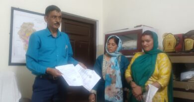 बंदरों के बाद सुअरों का आतंक, ग्रामीणों ने वन विभाग से कार्रवाई की मांग