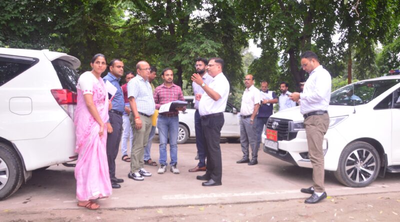 कुंभ मेला-2027 की तैयारियों को लेकर सचिव शहरी विकास ने यूपीडीसीसी की परियोजनाओं की समीक्षा की