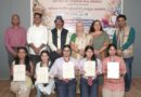 ग्राफिक एरा में ‘वन्दे मातरम्–150 वर्ष’ के रंगों में जीवंत हुई भारतीय लोक एवं जनजातीय कला