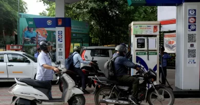 रूसी तेल और अमेरिकी शुल्क के बीच फिर फंसा भारत, ट्रंप के नए कानून ने बढ़ाई मुश्किल
