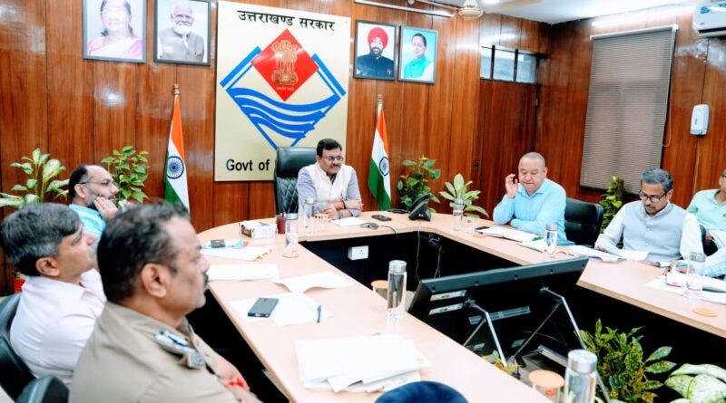 वाइब्रेंट विलेज क्षेत्रों के समग्र विकास को प्राथमिकता दें: मुख्य सचिव