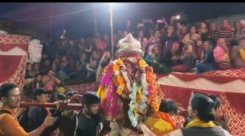 बड़ी जात : तीसरे पड़ाव पर पहुंचीं नंदा की तीनों डोलियां