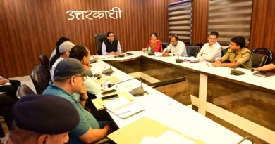 डीएम उत्तरकाशी नेअधिकारियों को यात्रा मार्गों पर व्यवस्थाओं का स्थलीय निरीक्षण करने को कहा