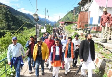 यमुनोत्री यात्रा के दूसरे चरण की तैयारियां तेज, डीएम ने परखी व्यवस्थाएं यमुनोत्री यात्रा के दूसरे चरण की तैयारियां तेज, डीएम ने परखी व्यवस्थाएं