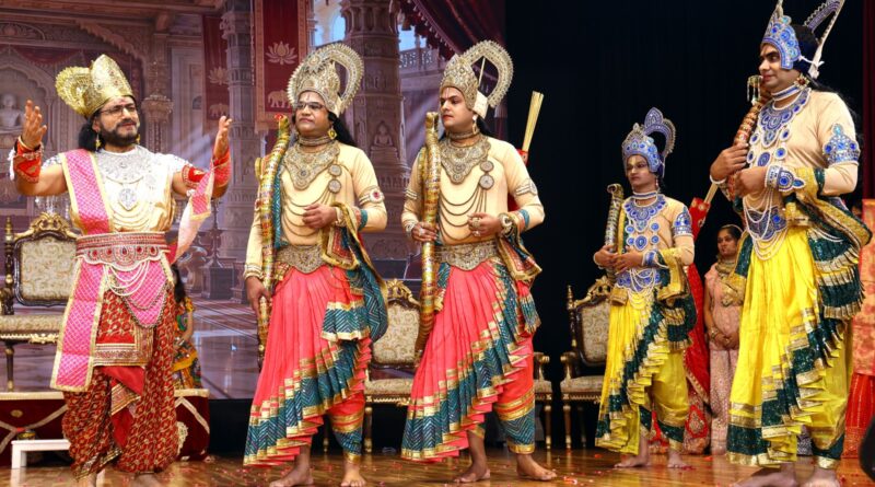 टीएमयू में उत्तम त्याग धर्म पर जैन रामायण की भव्य प्रस्तुति