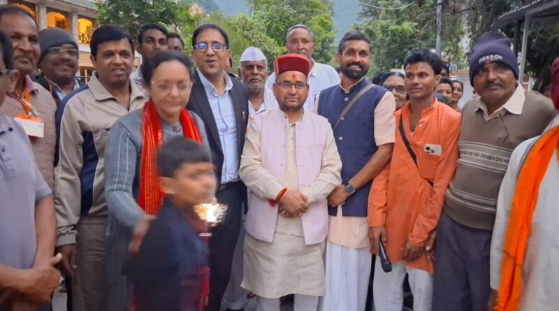 चारधाम यात्रा की व्यवस्थाओं से खुश महाराष्ट्र के यात्री