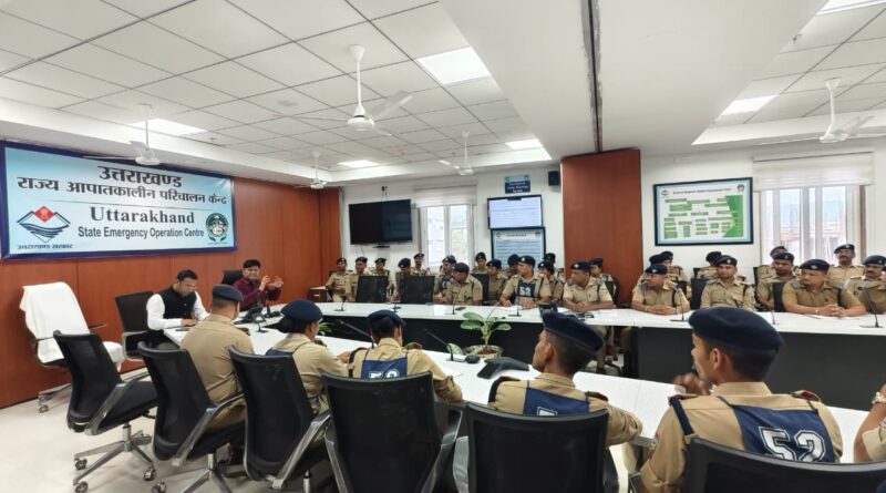 आपदा प्रबंधन की बारीकियों से रूबरू हुए अग्निशमन विभाग के 21 प्रशिक्षु