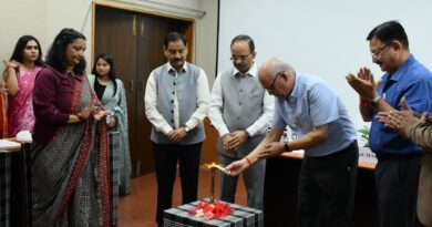 विश्व पर्यटन दिवस के अवसर पर पर्यटन विभाग में राष्ट्रीय सेमिनार का आयोजन