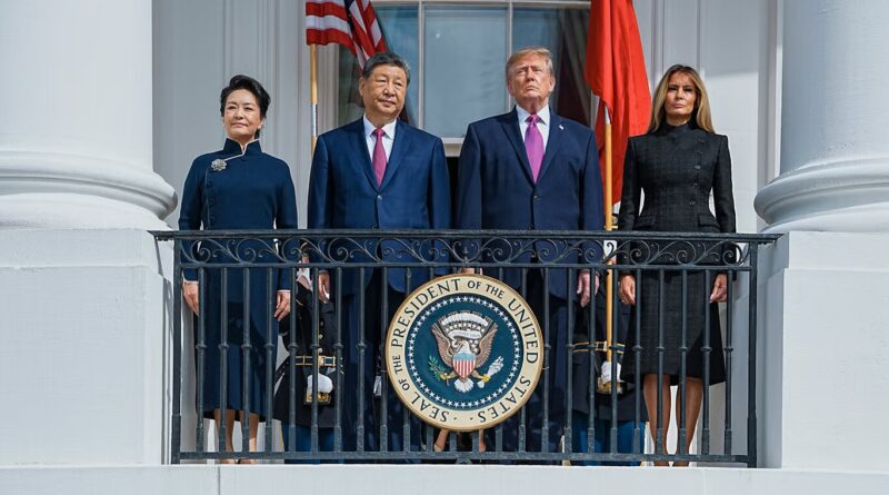Trump Greets Xi at White House, Where Pomp May Mask Tensions