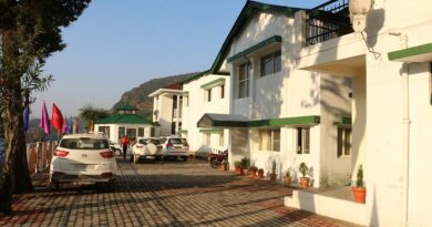 रुद्रप्रयाग के तीन निरीक्षण भवन निजी हाथों में देने की तैयारी का कांग्रेस ने लगाया आरोप