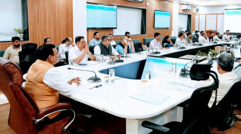 मुख्य सचिव ने शारदा रिवरफ्रंट कॉरिडोर के कार्यों में धीमी प्रगति पर जताई नाराजगी
