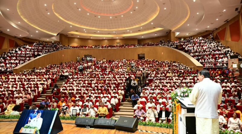 एक क्लिक में उत्तराखंड के 9.93 लाख पेंशनरों को 147.34 करोड़ की पेंशन