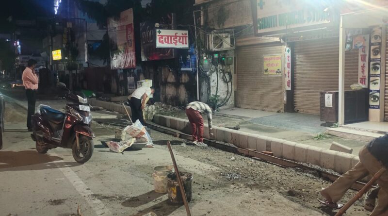 कुंभ-2027 के निर्माण कार्यों की निगरानी तेज, रात में भी निर्माण कार्यों का निरीक्षण
