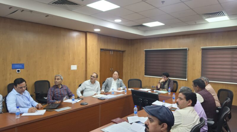 लखवाड़ परियोजना की समयबद्ध पूर्णता को लेकर यूजेवीएनएल प्रबंधन सख्त