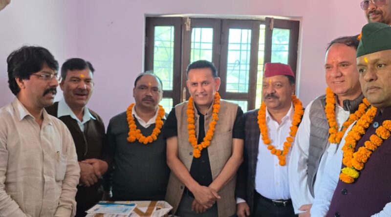 गौचर प्रेस क्लब के कार्यालय का शुभारंभ, पदाधिकारियों ने ली शपथ