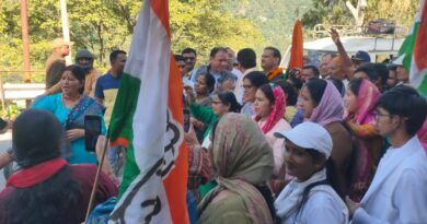 गौचर में कांग्रेस की न्याय यात्रा का फूल-मालाओं और गाजे-बाजे के साथ स्वागत