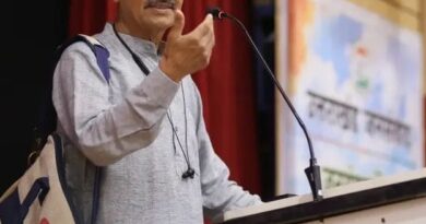 मेरी लेखकीय यात्रा : पत्रकारिता से पुस्तकों तक