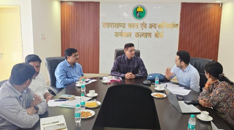 उत्तराखंड की श्रमिक स्वास्थ्य सुरक्षा योजना का अध्ययन करने पहुंची उत्तर प्रदेश की टीम