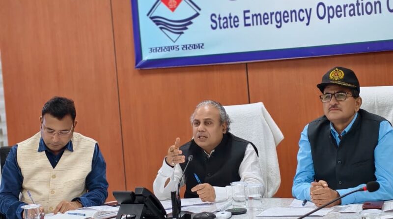 आपदा से क्षतिग्रस्त सड़कों, पेयजल योजनाओं और विद्यालयों की मरम्मत में तेजी लाने के निर्देश